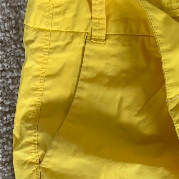 Shorts - Picture 3 of 4